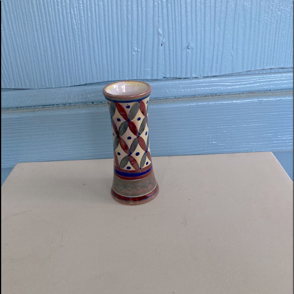 Bud vase